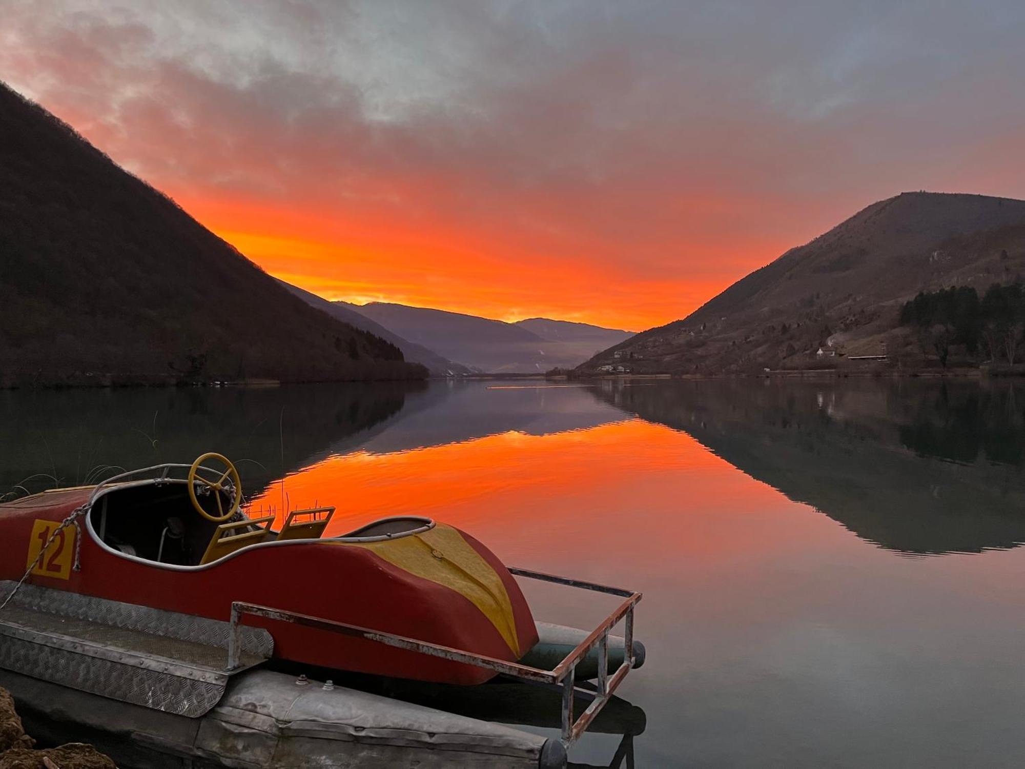 Vikendica - Rajski Poluotok Jajce Exterior foto